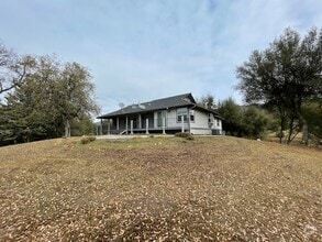 Building Photo - 46596 Wallu Ln