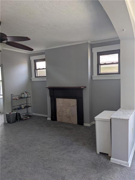 Building Photo - 1601 Hillsdale St