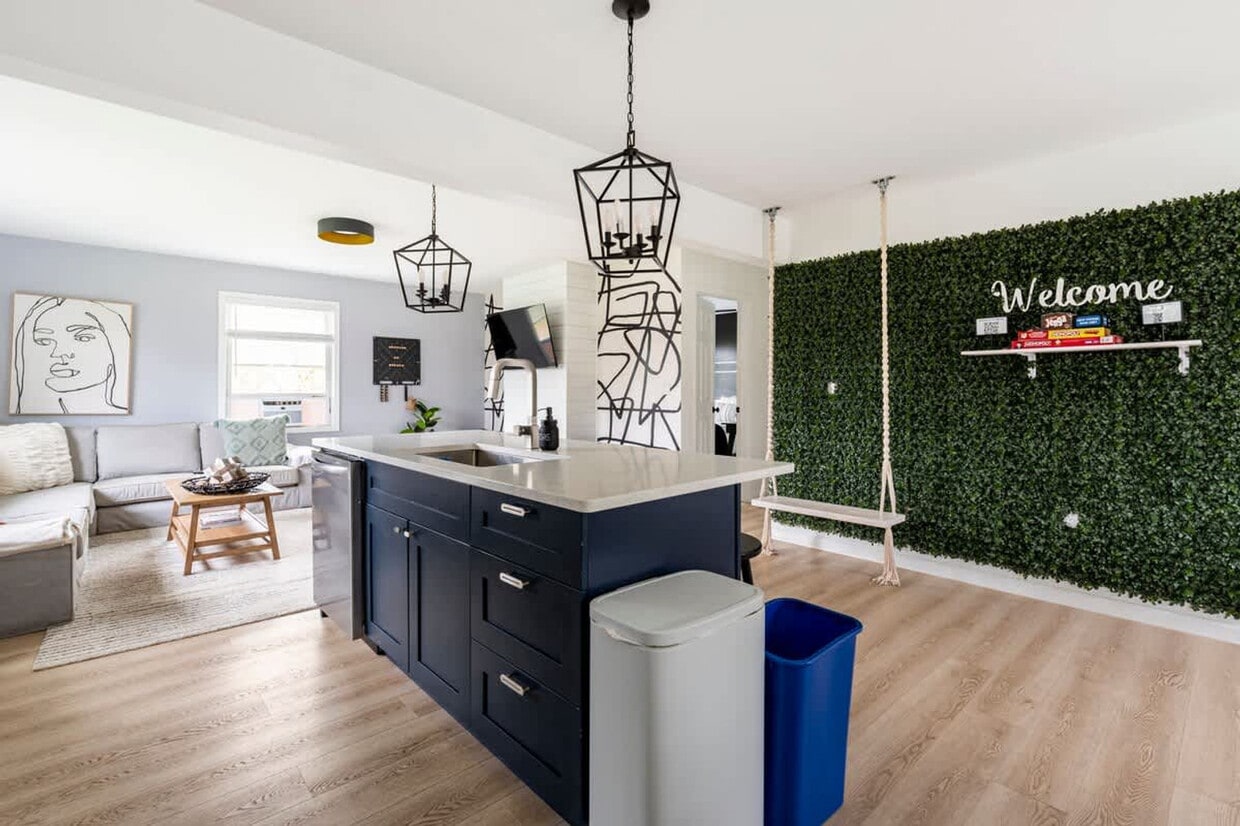Foto principal - 654 Coddington Rd