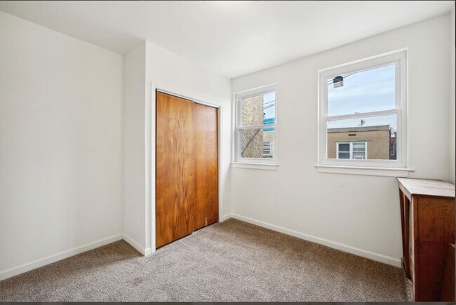Foto del edificio - 6202 Reedland Street