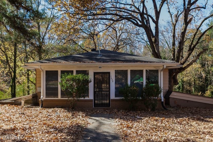 Primary Photo - 4 br, 2 bath House - 1639 HARBIN Road SW