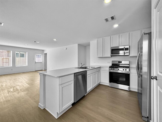 Foto del edificio - 9227 Terrace Dr