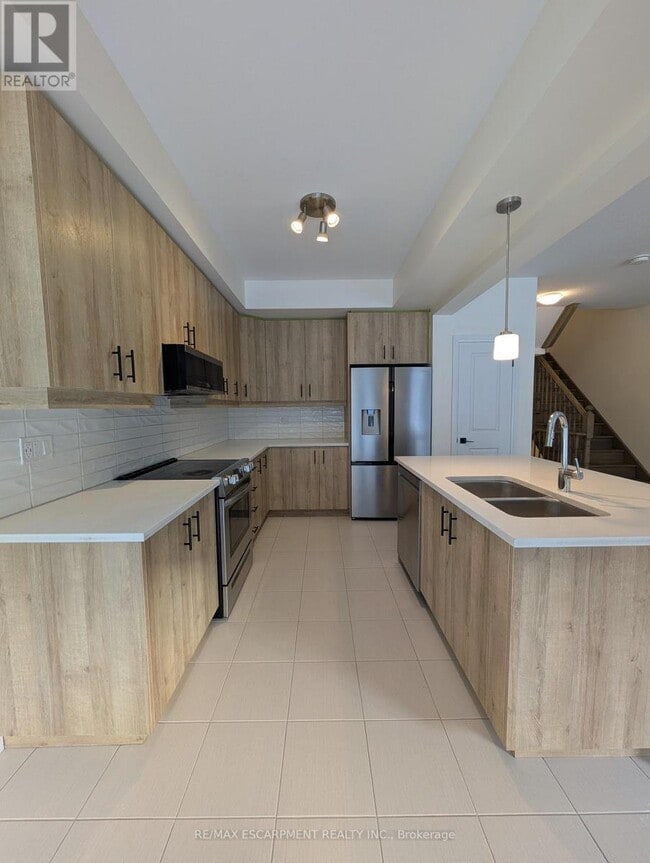 Photo du bâtiment - 55 Southam Ln