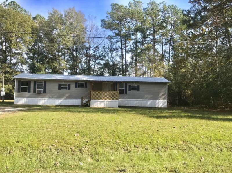 Primary Photo - 110 S Rustic Ln