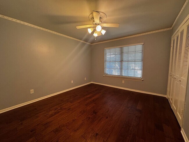Foto del edificio - Cozy 2 bedroom 2 bath corner unit