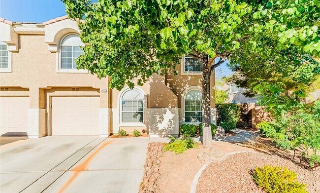 Foto del edificio - 10173 Quaint Tree St