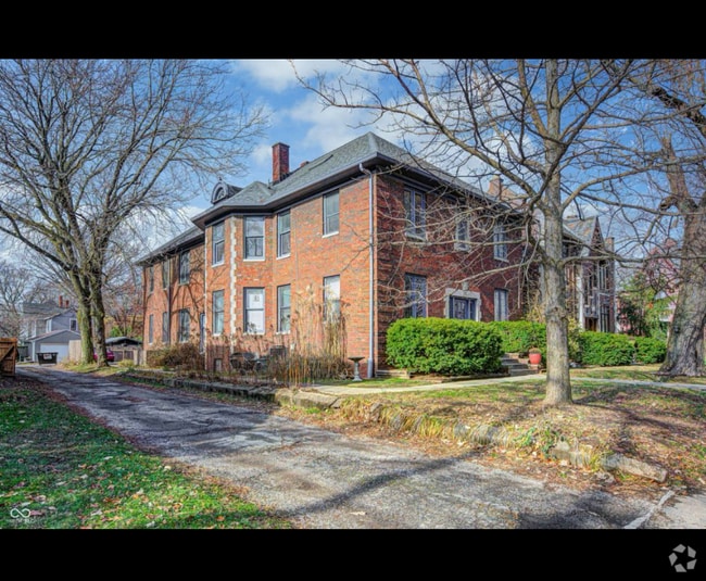 Building Photo - 1404 Broadway St