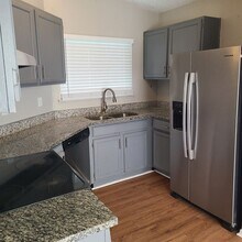 Building Photo - 4159 Sunrise Glade Dr