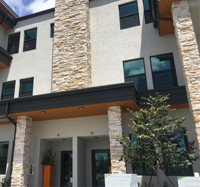 Foto del edificio - 10461 NW 82nd St