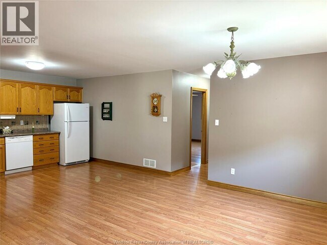 Building Photo - 4222 Stagecoach Ave