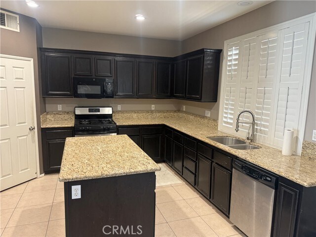 Foto del edificio - 5586 Allendale Dr