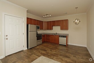 Interior Photo - Palisades at the Park