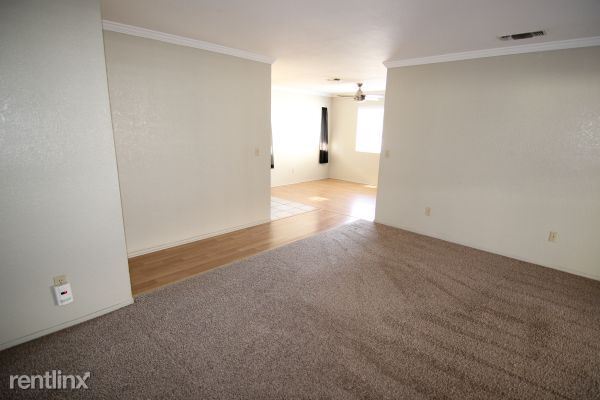 Building Photo - 655 Las Tablas Rd