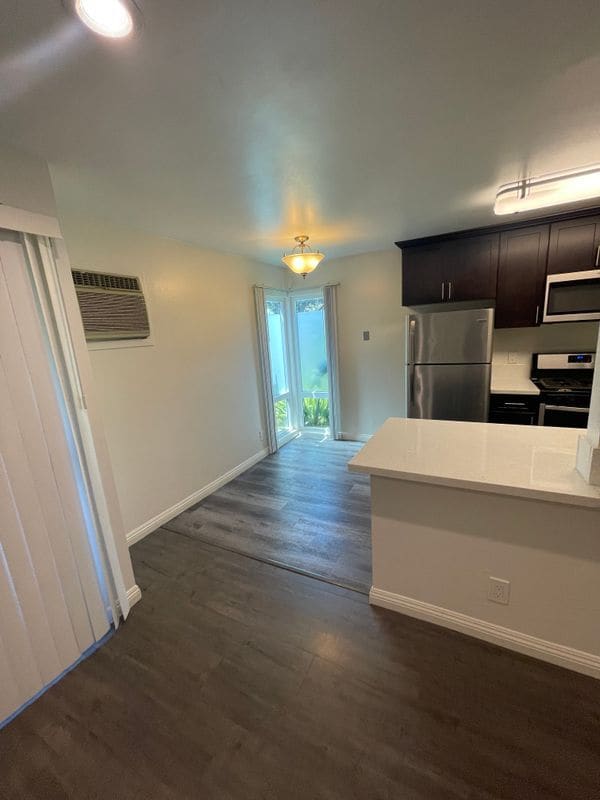 Foto del edificio - 278 E Washington Blvd