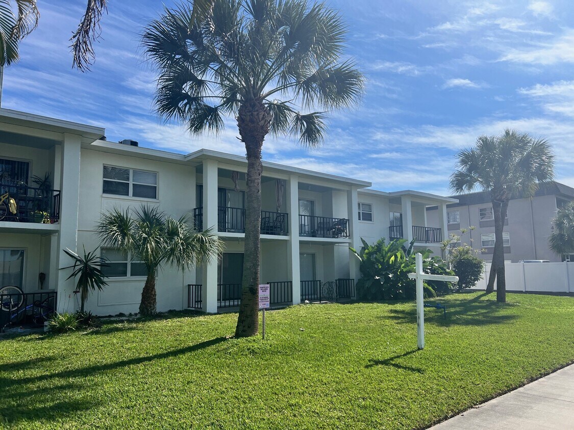 Foto principal - 4420 37th St S