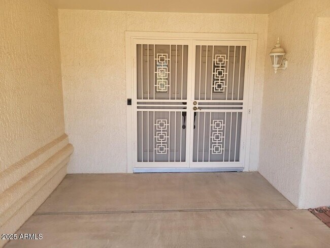 Foto del edificio - 14210 W Heritage Dr