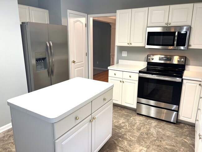 Foto del edificio - 9801 Goodrum Ct
