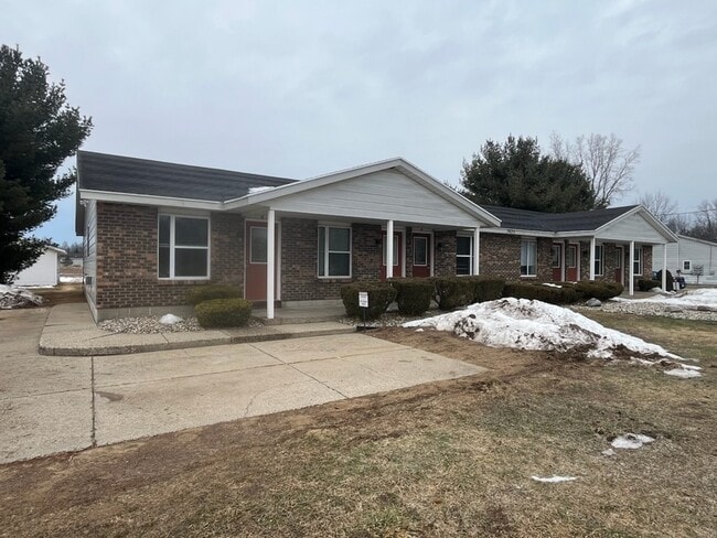 Building Photo - 7623 48th Ave