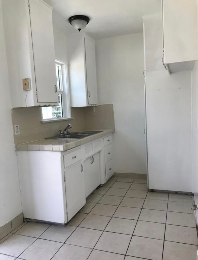 9454 Los Angeles St, Bellflower, CA 90706 House Rental in Bellflower