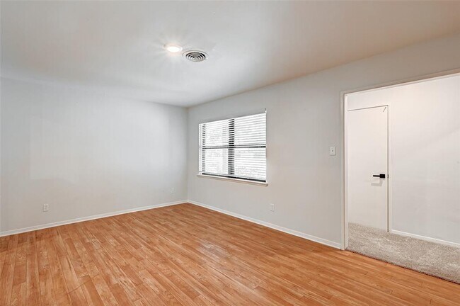 Foto del edificio - 1903 Manila Ln