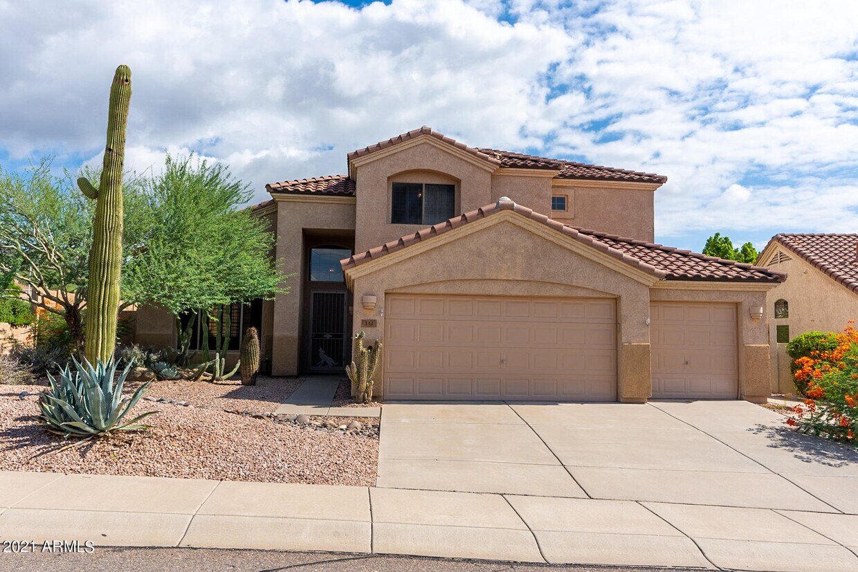 Primary Photo - 112 W Windsong Dr