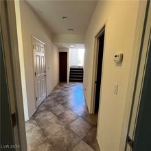 Building Photo - 1192 Via Dimartini