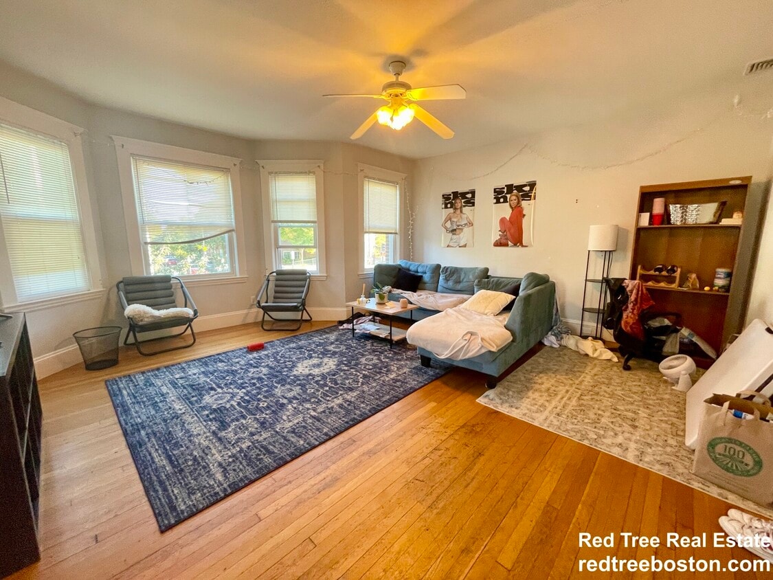 Foto principal - 209 Chestnut Hill Ave