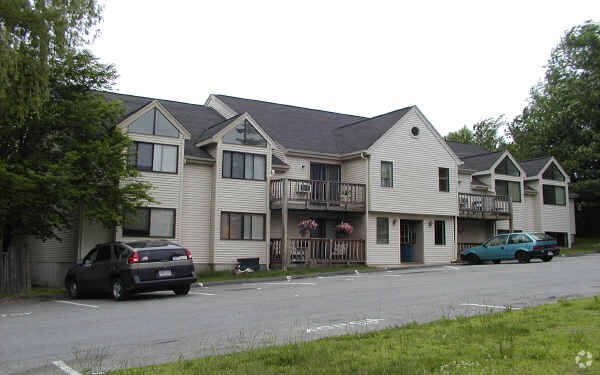 Primary Photo - 5 Lebanon St