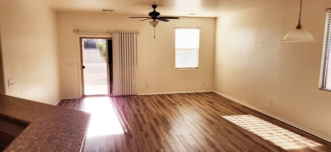 Building Photo - 19207 N Ventana Ln