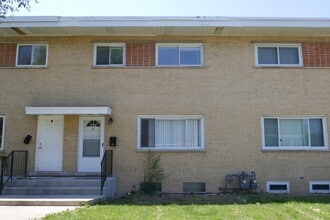 Building Photo - 5 E Judith Ann Dr