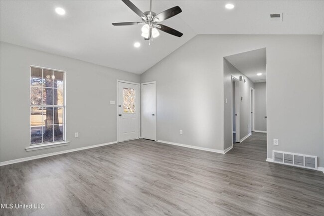Building Photo - Shadow Oaks Parkway 3865