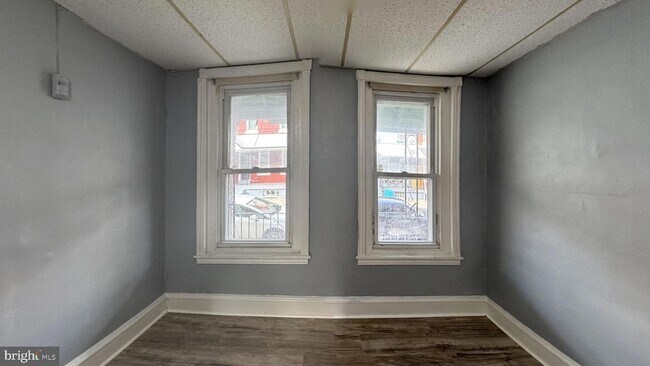 Building Photo - 5730 Filbert St