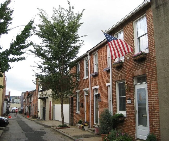 Building Photo - 1010 Patapsco St