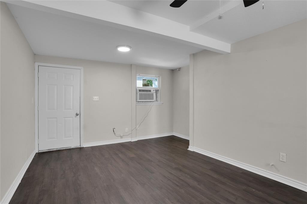 Foto principal - 5623#1 Barremore St
