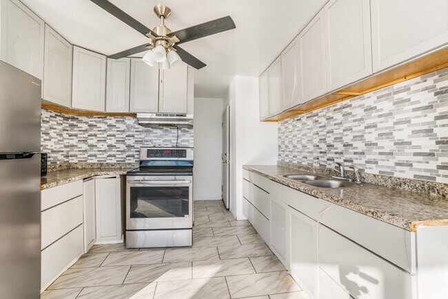 Foto del edificio - 6171 N Sheridan Rd