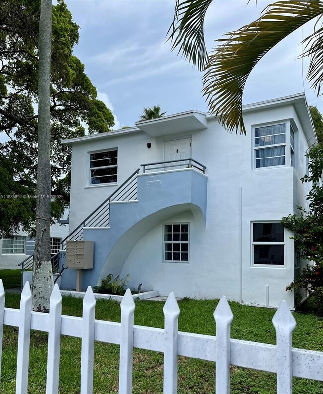 Building Photo - 1935 Marseille Dr