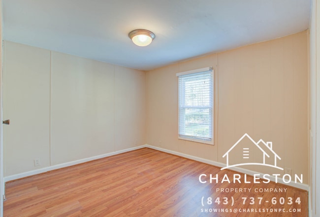 Building Photo - 756 Seaman Ln