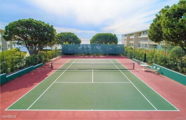 Foto del edificio - 32646 Coastsite Dr