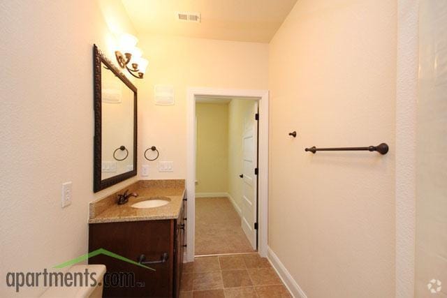 Bathroom - Briton Trace Apartments