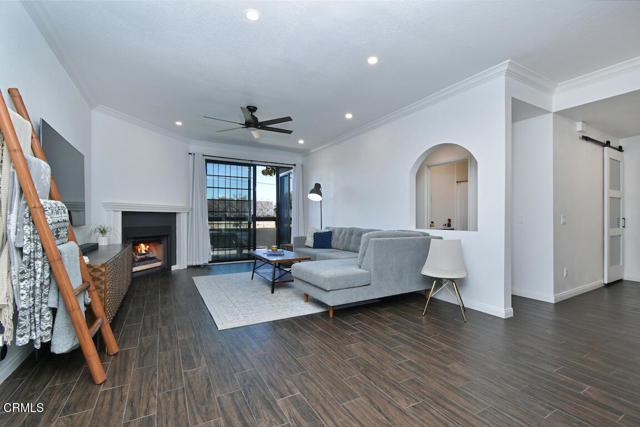 Foto del edificio - 5534 Encino Ave