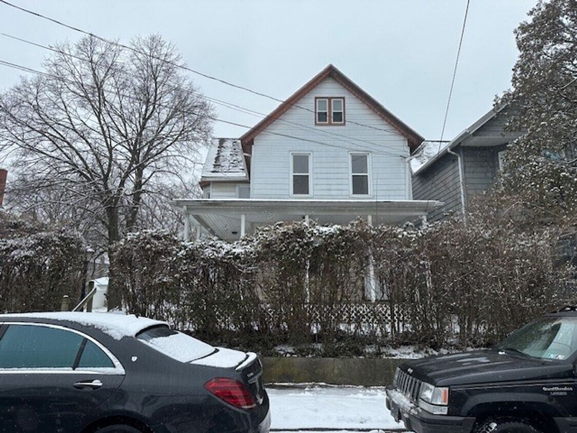 Primary Photo - Single Family Central Dauphin School Distr...