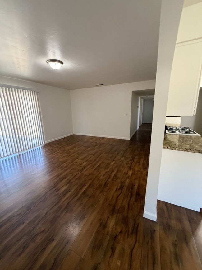 Building Photo - 2944 S Linda Vista St