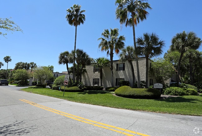 Siena Villas At Beach Park Apartments Tampa Fl Primary Photo Siena Villas At Beach Park