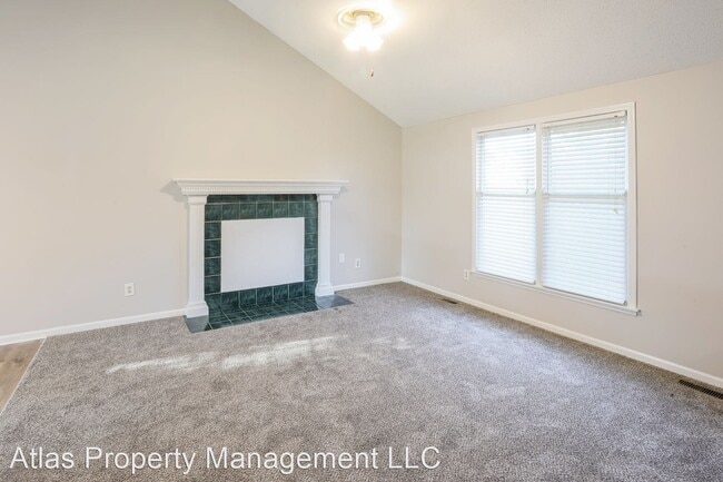 Building Photo - 3 br, 2 bath House - 7016 N Crystal Ave