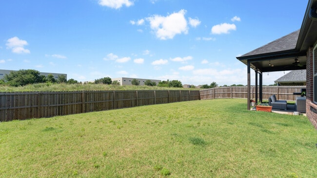 Building Photo - 4103 SW Wheatgrass Blvd
