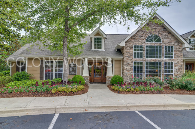 Building Photo - 7308 Colony Park Dr