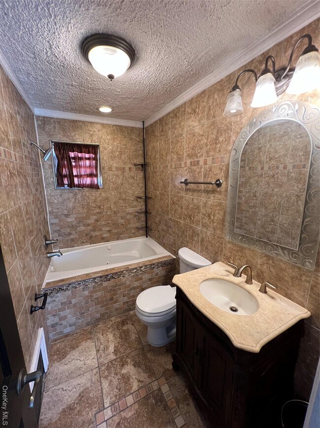 Foto del edificio - 221-29 106th Ave