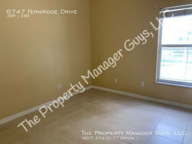 Foto del edificio - 6747 Fernridge Dr