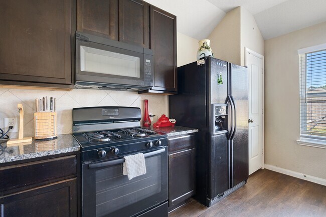 Foto del edificio - 3411 Atascocita Vale Dr