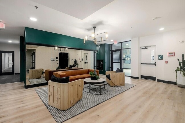 Foto del edificio - 2500 Longview St